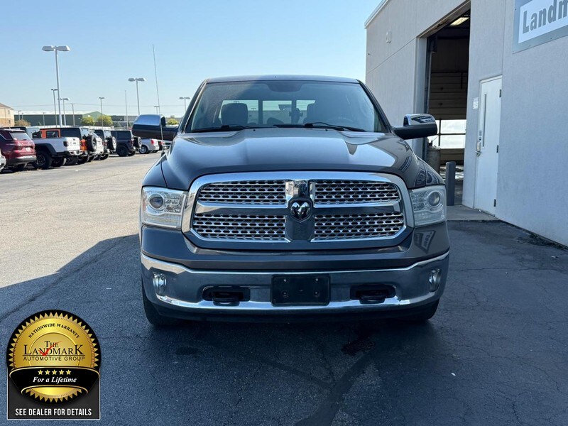 2015 Ram 1500 Laramie photo 4