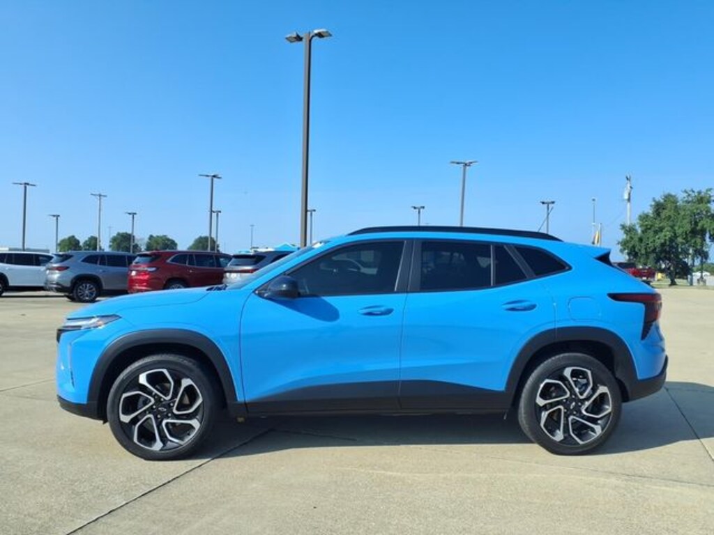 Used 2024 Chevrolet Trax
