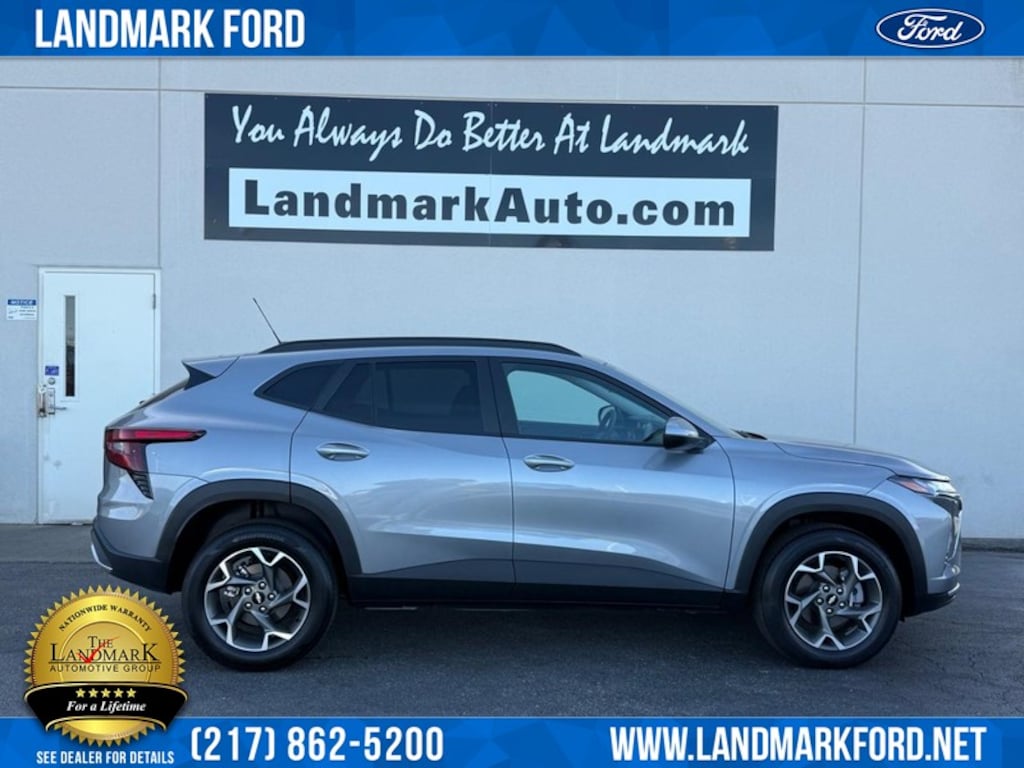 Used 2025 Chevrolet Trax LT SUV