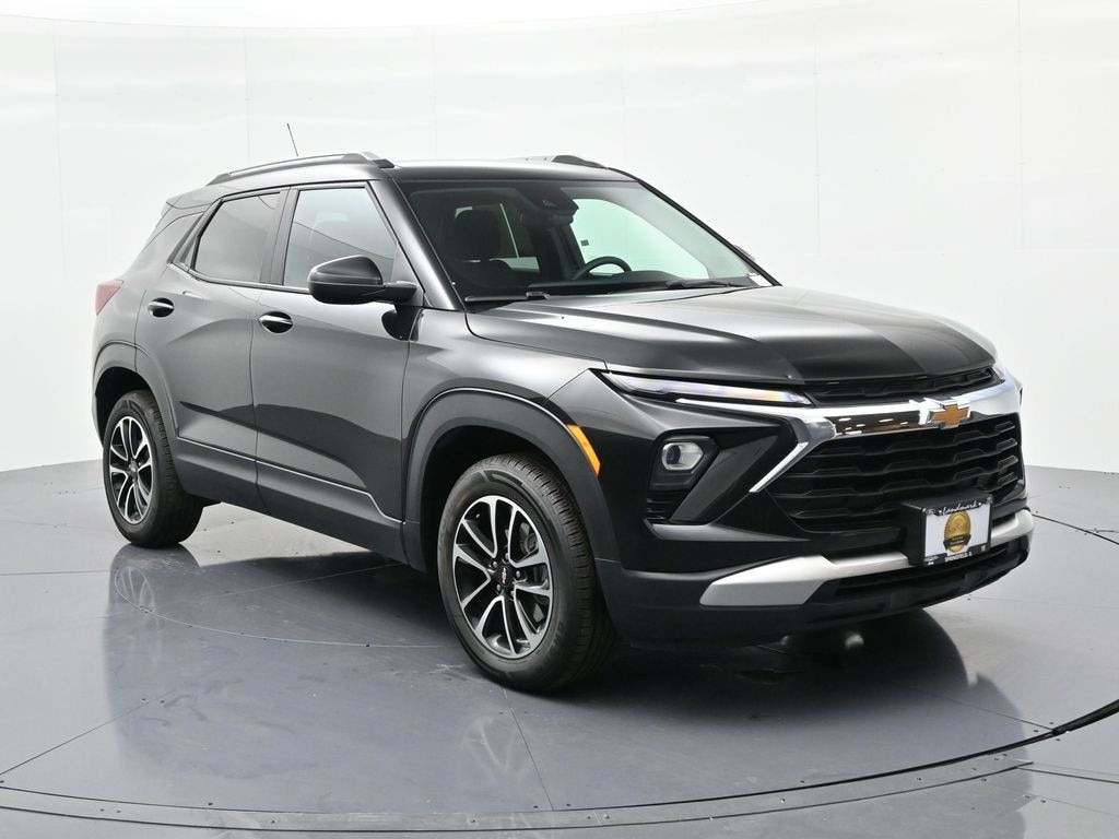 Used 2024 Chevrolet Trailblazer LT SUV