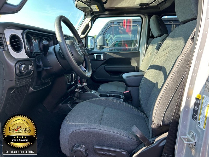 2024 Jeep Wrangler Sport photo 4