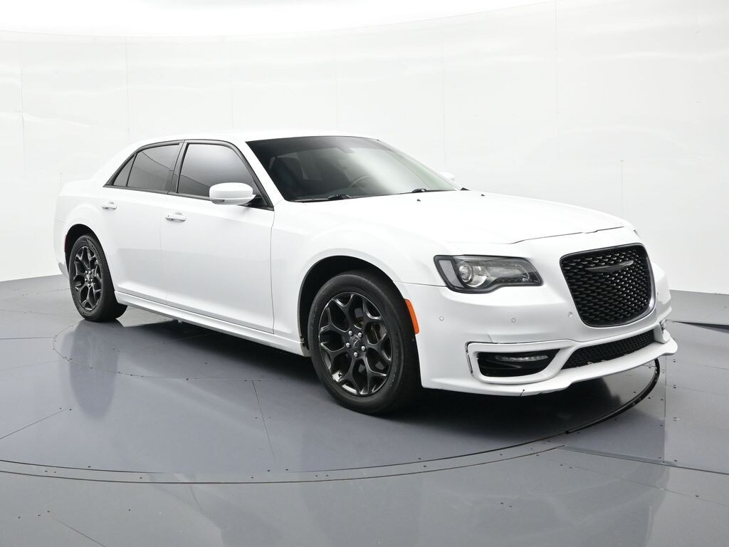 Used 2022 Chrysler 300
