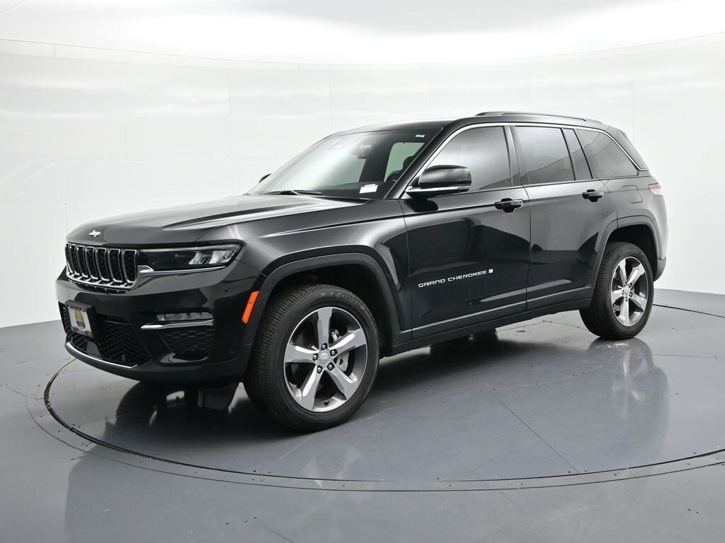Used 2025 Jeep Grand Cherokee Limited SUV