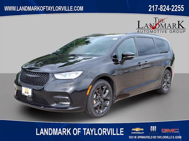 2025 Chrysler Pacifica