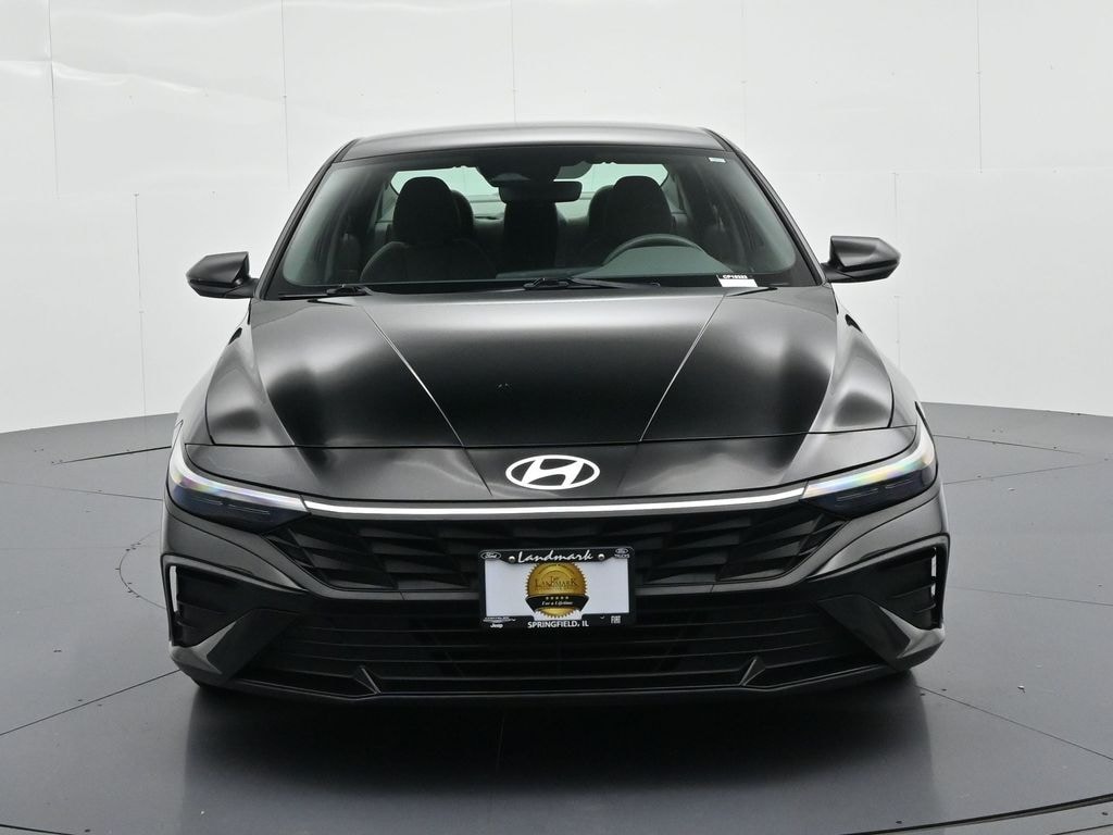 Used 2024 Hyundai Elantra