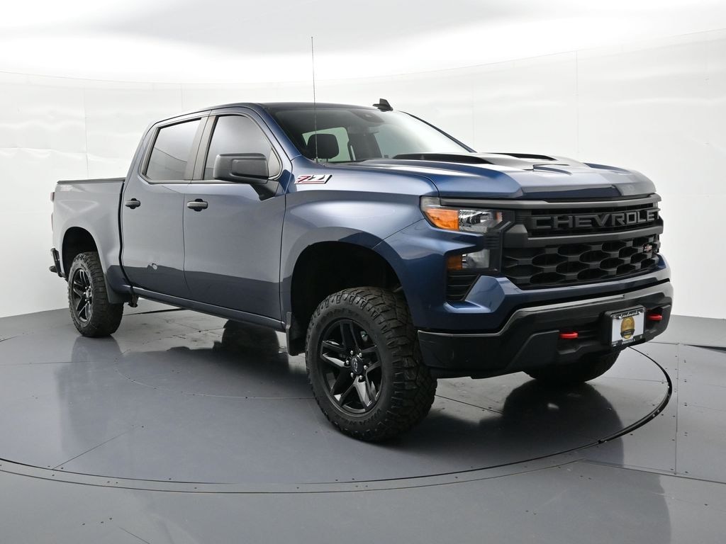 Used 2023 Chevrolet Silverado 1500 Custom Trail Boss Crew Cab Short Bed Truck