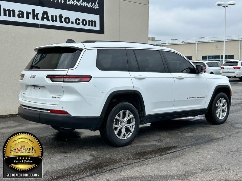 2023 Jeep Grand Cherokee Limited photo 3