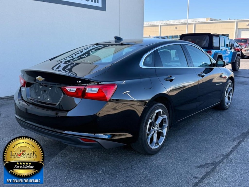 Used 2023 Chevrolet Malibu LT w/1LT Sedan
