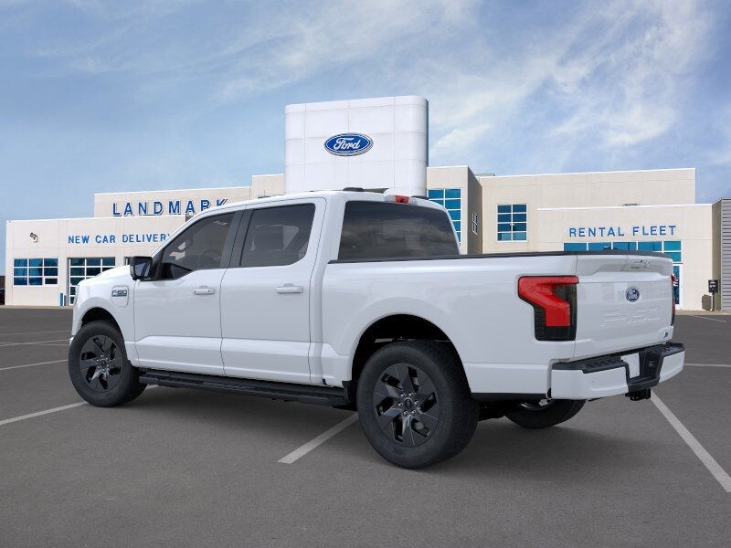 2025 Ford F-150 Lightning photo 4