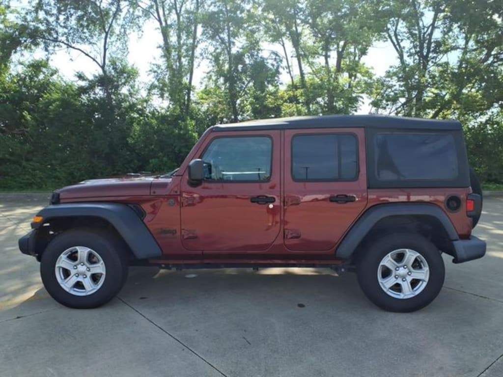 Used 2022 Jeep Wrangler