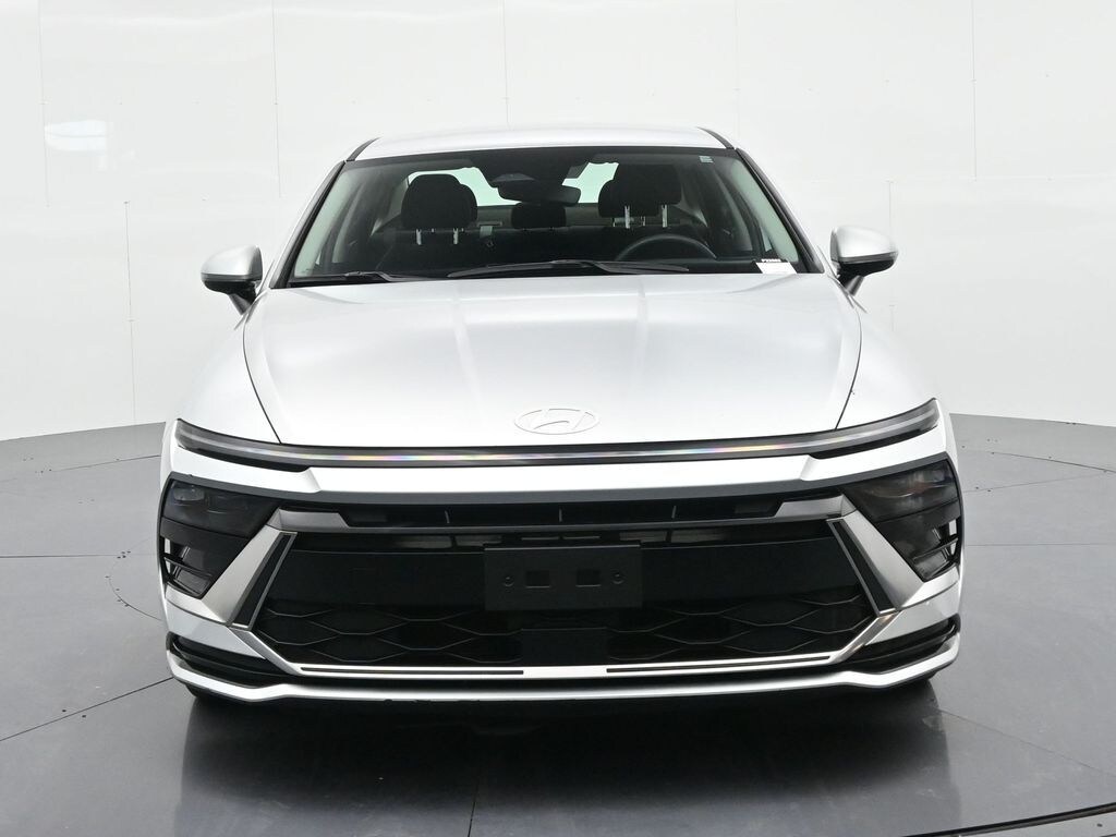 Used 2024 Hyundai Sonata SEL Sedan