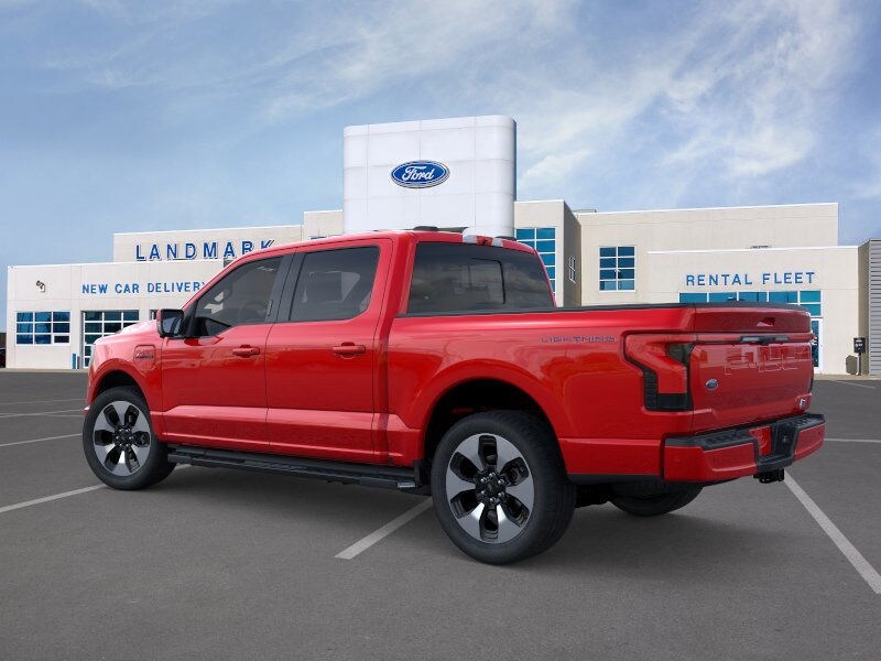 2023 Ford F-150 Lightning Platinum photo 4