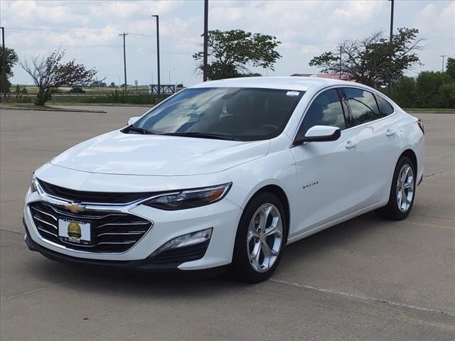 Used 2022 Chevrolet Malibu 1LT with VIN 1G1ZD5ST5NF119188 for sale in Springfield, IL