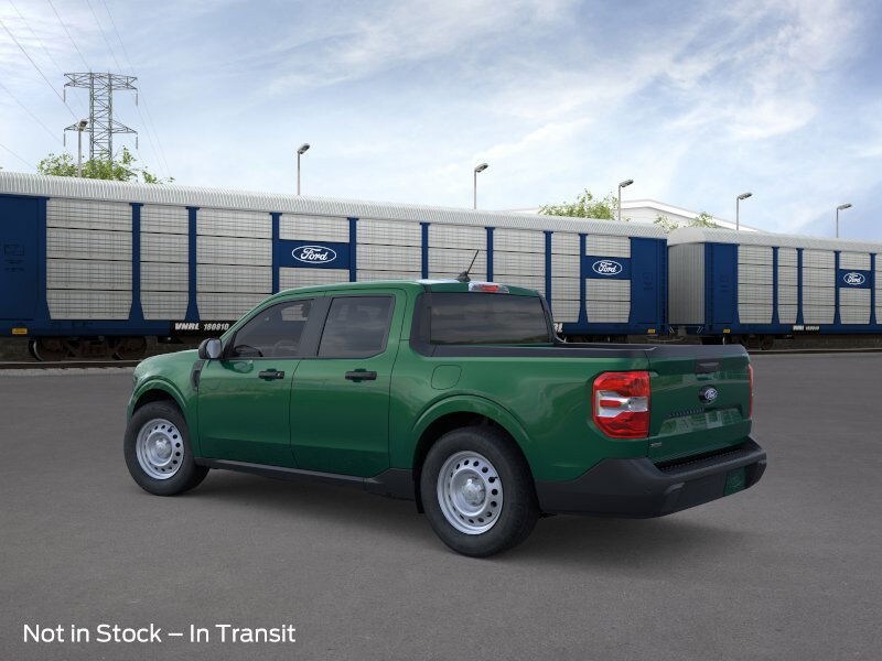 2025 Ford Maverick XL photo 2