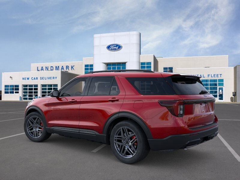 2025 Ford Explorer ST-Line photo 2