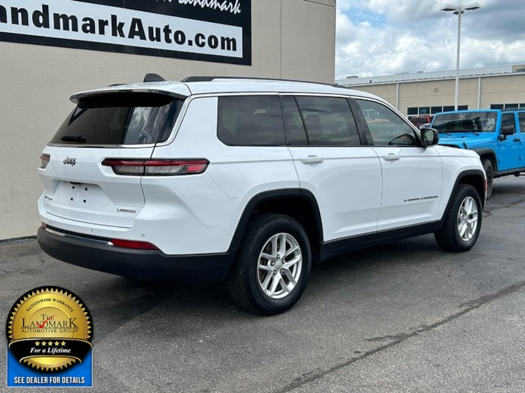 Used 2022 Jeep Grand Cherokee L Laredo SUV