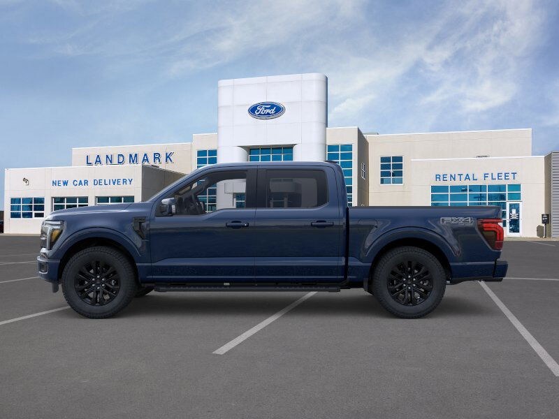 2025 Ford F-150 Lariat photo 3