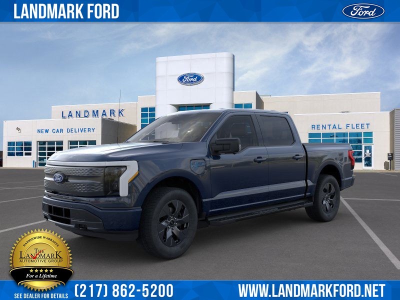 2025 Ford F-150 Lightning Flash's photo