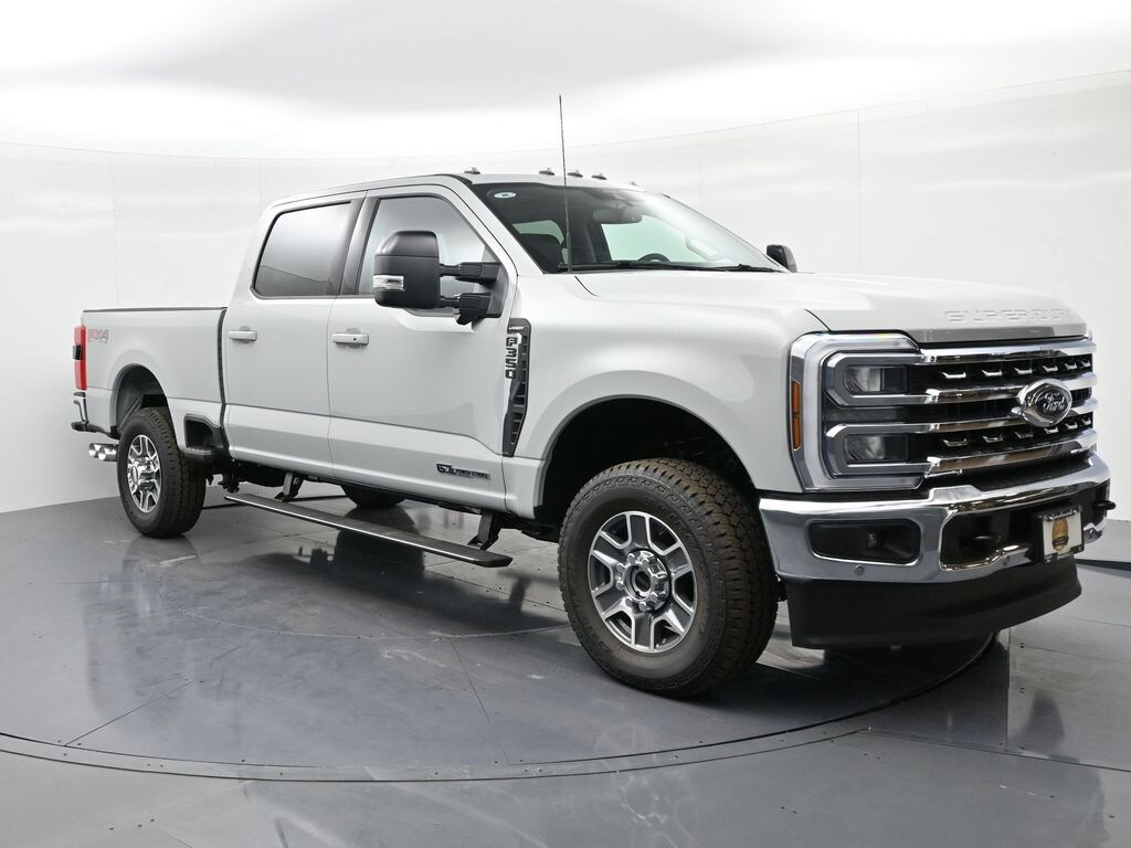 New 2025 Ford Super Duty F-350 Lariat Truck