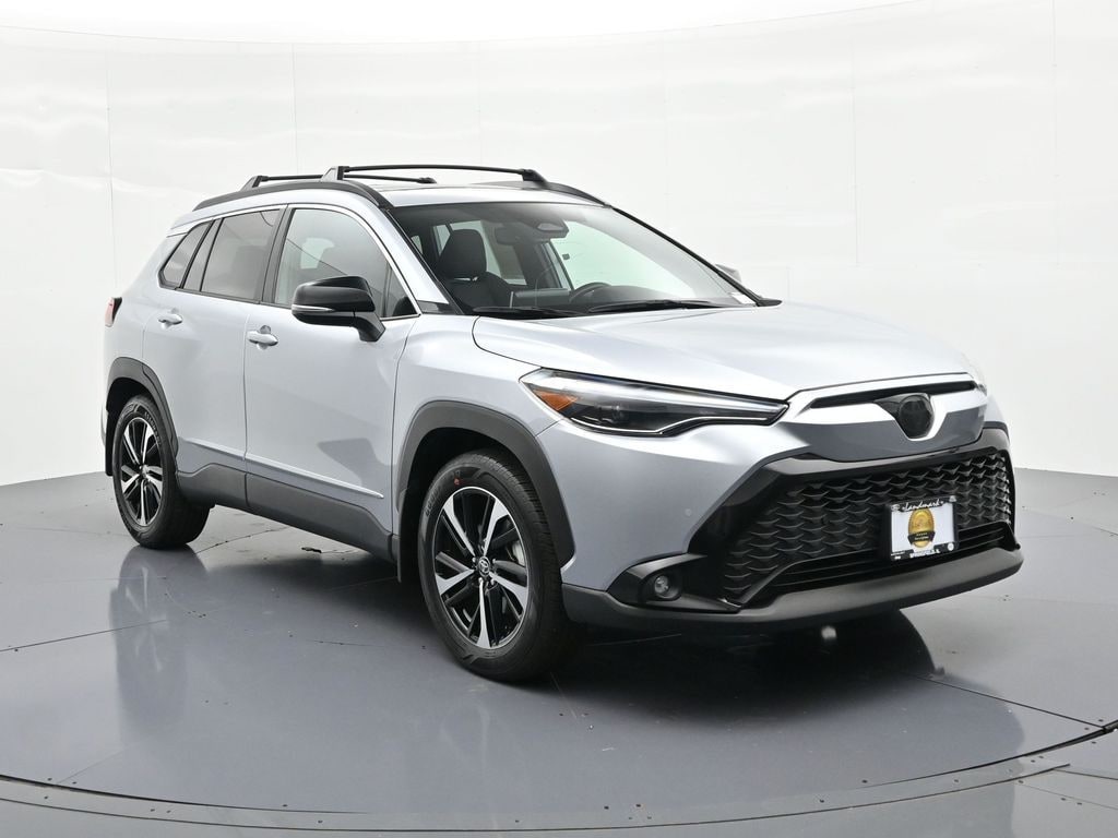 Used 2025 Toyota Corolla Cross Hybrid XSE SUV
