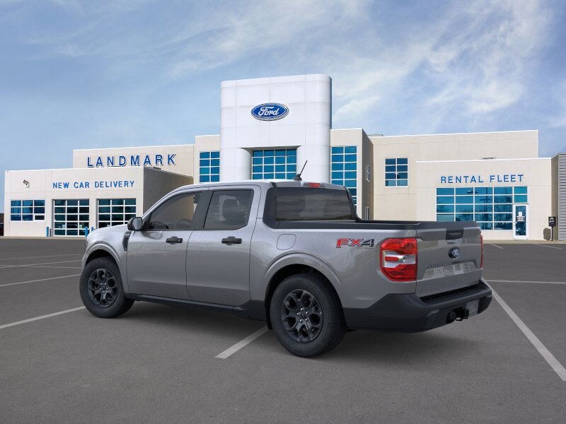2025 Ford Maverick XLT photo 2