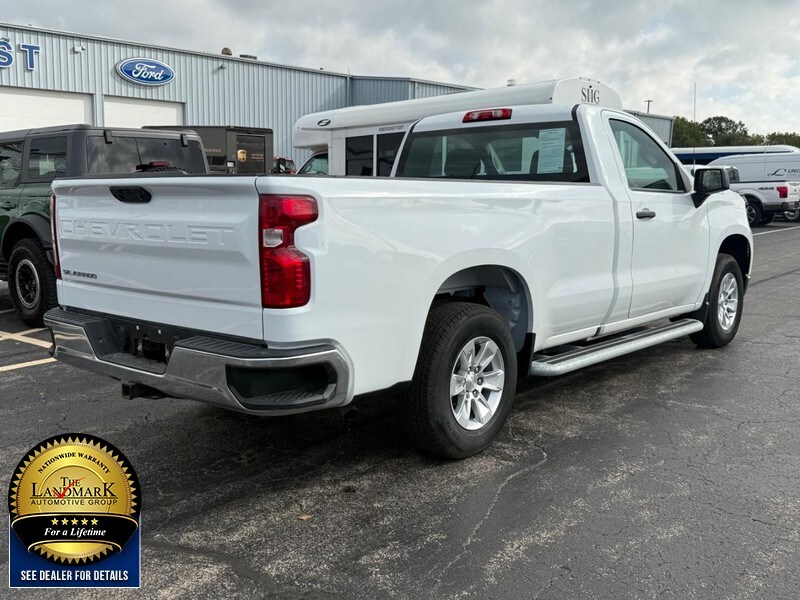 2024 Chevrolet Silverado 1500 Work Truck photo 2
