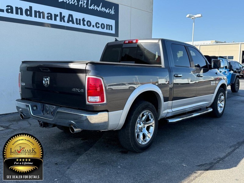 2015 Ram 1500 Laramie photo 3