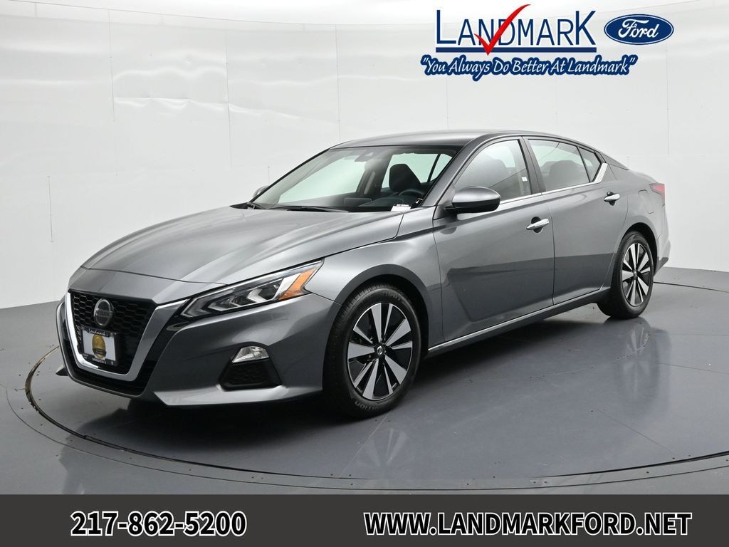 Used 2022 Nissan Altima 2.5 SV Sedan
