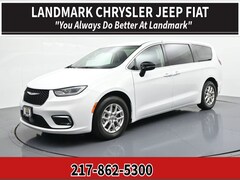 Used 2024 Chrysler Pacifica Touring L Minivan/Van for sale in Springfield, IL