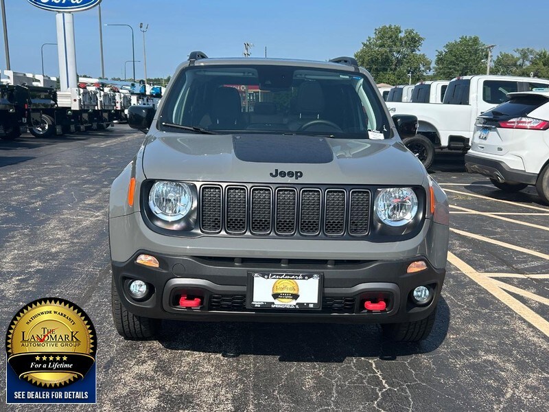 2023 Jeep Renegade Trailhawk photo 4