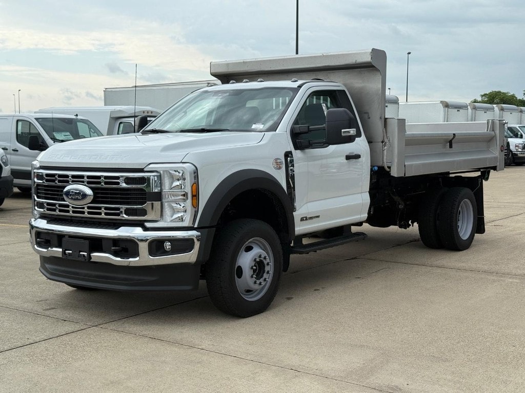 2025 Ford F-450 Super Duty Chassis Cab XL - Photo 7
