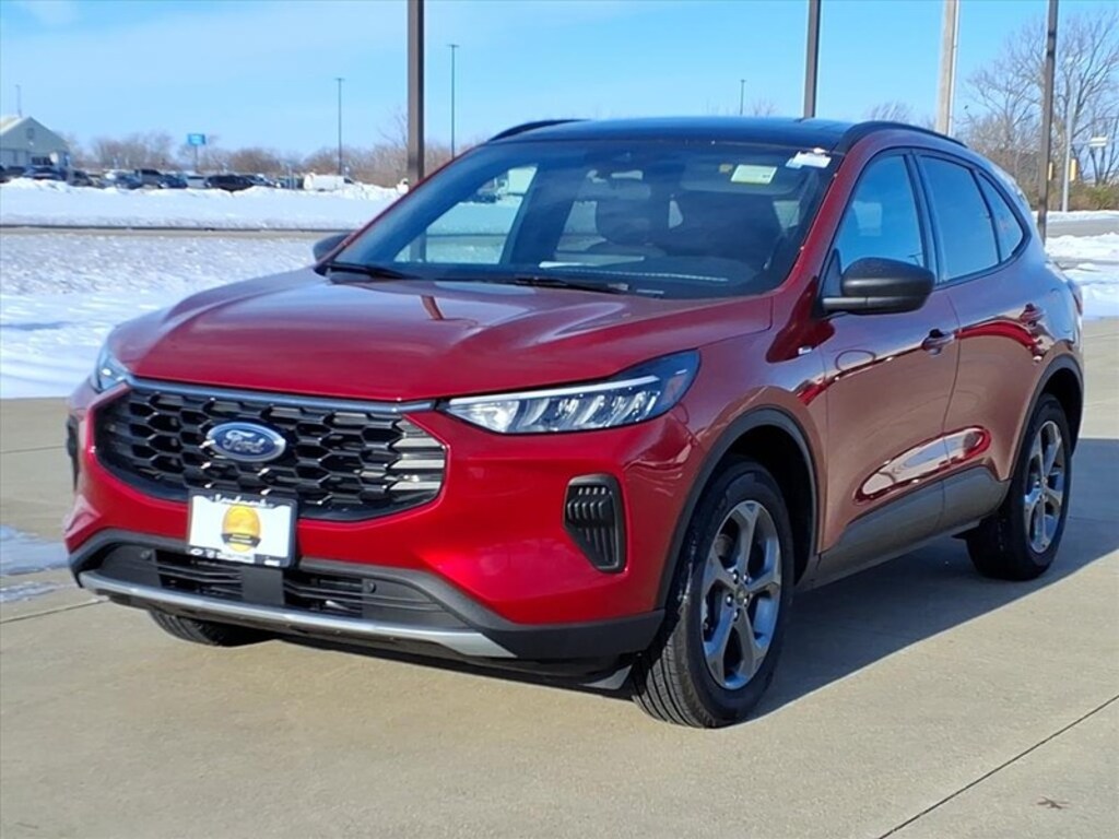 Used 2025 Ford Escape ST-Line AWD SUV