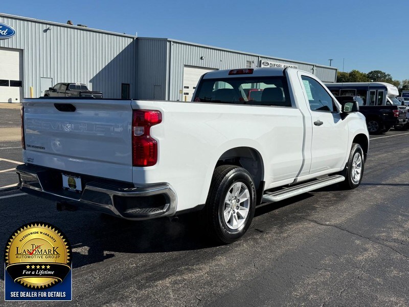 2024 Chevrolet Silverado 1500 Work Truck photo 2