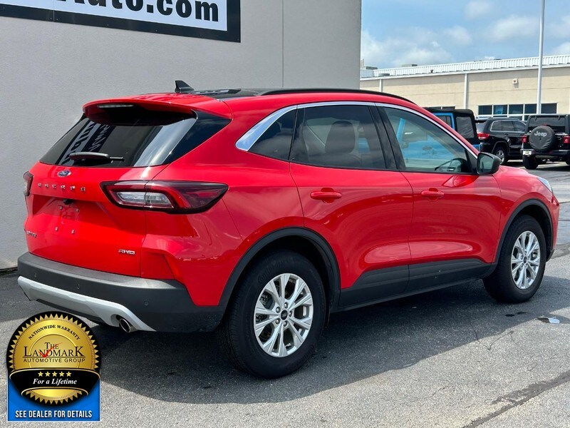 2024 Ford Escape Active photo 3