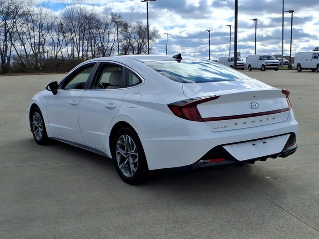 Used 2023 Hyundai Sonata SEL Sedan
