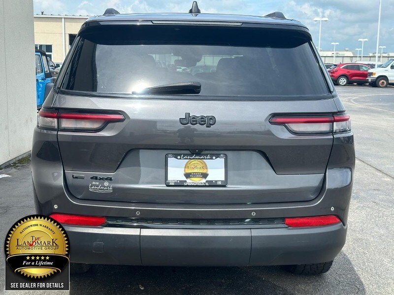 2022 Jeep Grand Cherokee Altitude photo 4