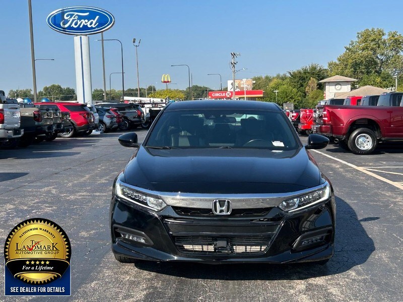 2019 Honda Accord Sport 1.5T photo 3
