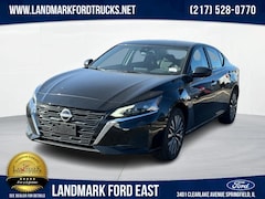 Used 2025 Nissan Altima 2.5 SV Sedan for sale in Springfield, IL