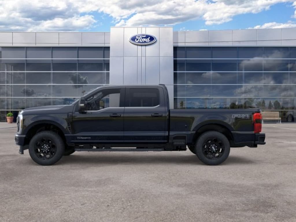 New 2026 Ford F-350SD Lariat Truck