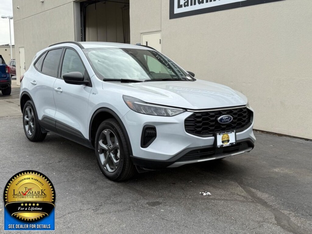 Used 2025 Ford Escape ST-Line AWD SUV