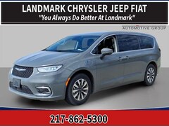 Used 2023 Chrysler Pacifica Hybrid Touring L Minivan/Van for sale in Springfield, IL
