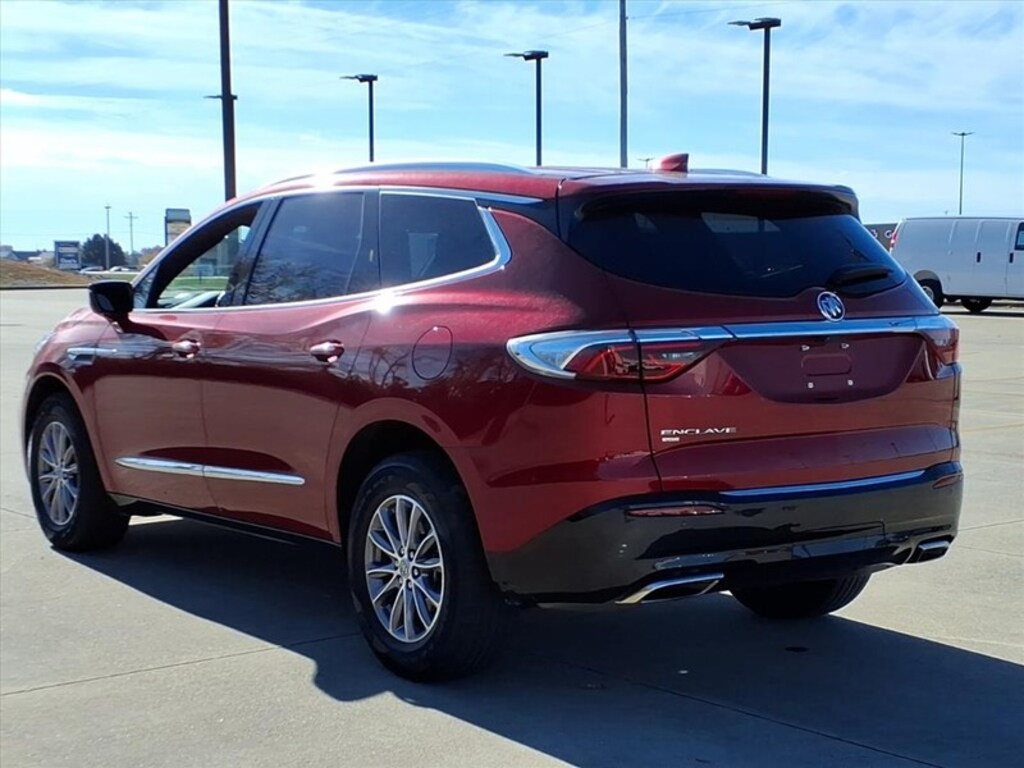 Used 2024 Buick Enclave AWD 4dr Premium SUV