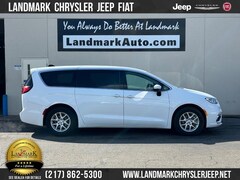 Used 2023 Chrysler Pacifica Touring L FWD Mini-Van for sale in Springfield, IL