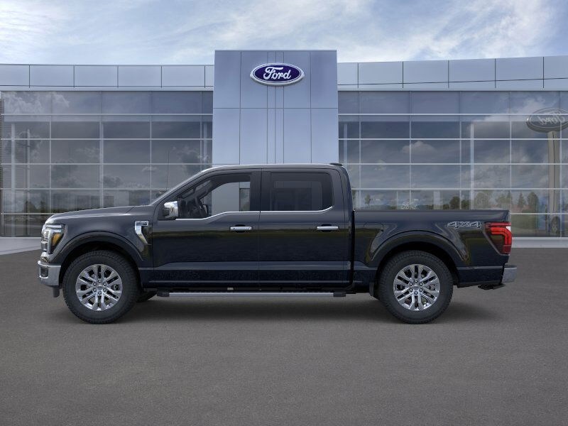2025 Ford F-150 Lariat photo 3