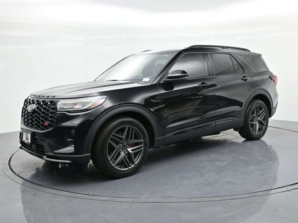 Used 2025 Ford Explorer ST SUV