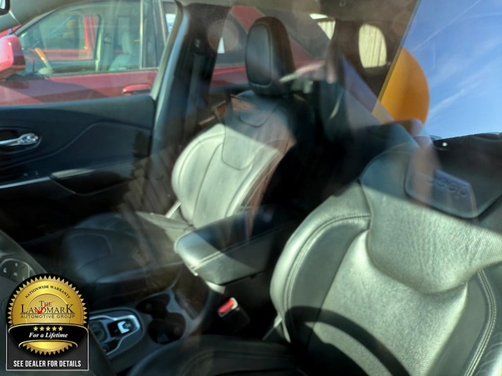 Used 2019 Jeep Cherokee Limited 4x4 SUV