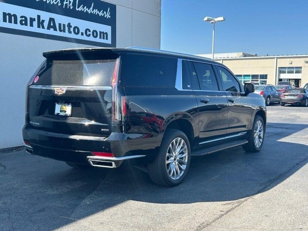 Used 2023 Cadillac Escalade ESV 4WD 4dr Premium Luxury SUV