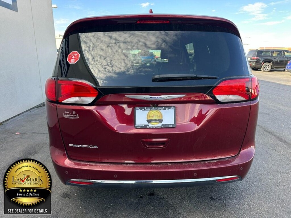 Used 2020 Chrysler Pacifica Touring L Plus FWD Mini-Van
