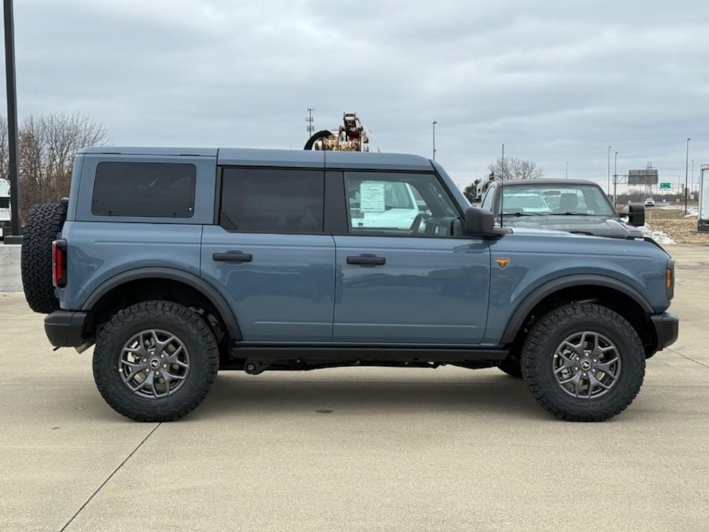 New 2025 Ford Bronco Badlands SUV