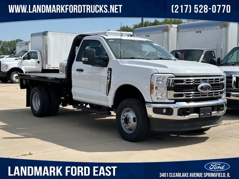 2024 Ford F-350 Super Duty Chassis Cab XL's photo
